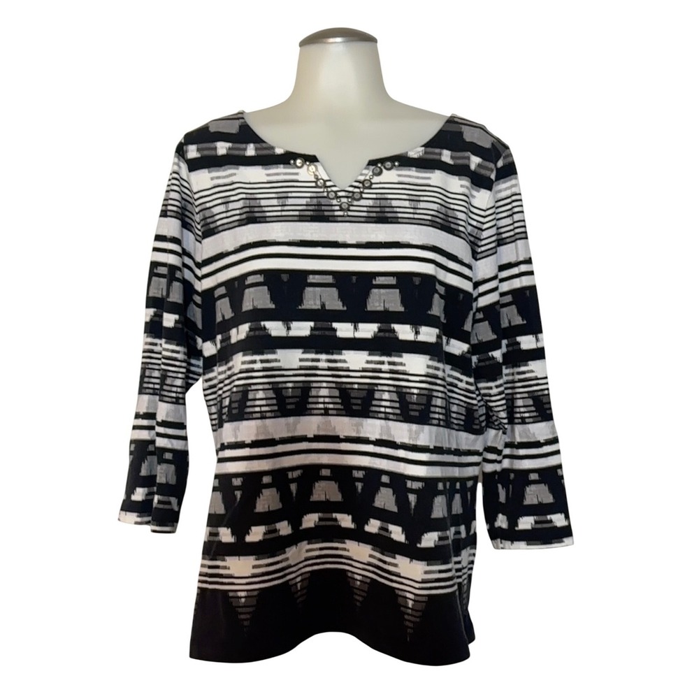 Ruby Rd. Geometric Ikat Knit Top‎ Women L/G Black White Embellished 3/4 Sleeve